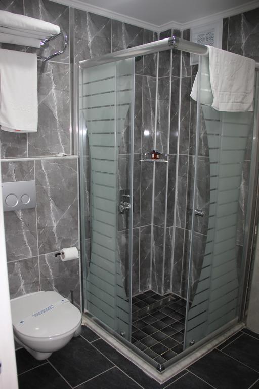 Seka Park Hotel Izmit Buitenkant foto
