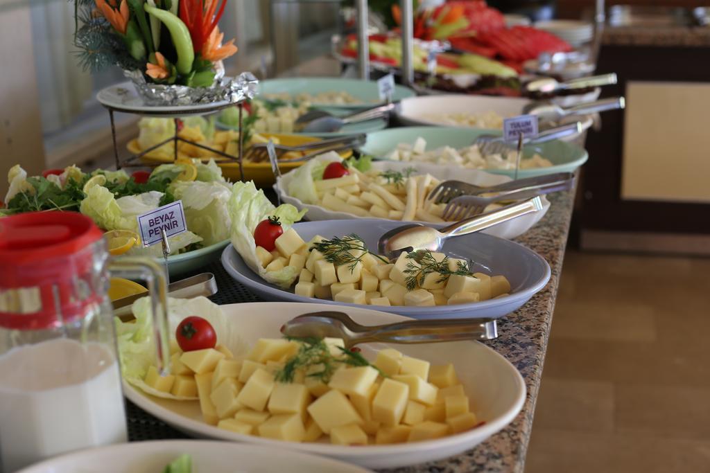 Seka Park Hotel Izmit Buitenkant foto