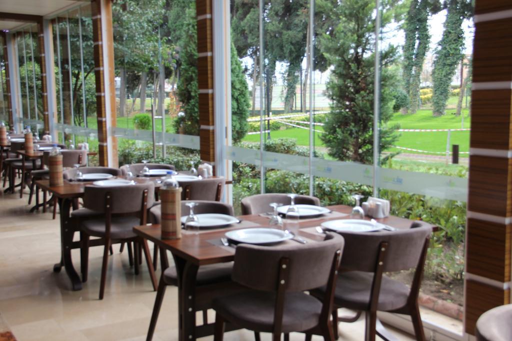 Seka Park Hotel Izmit Buitenkant foto